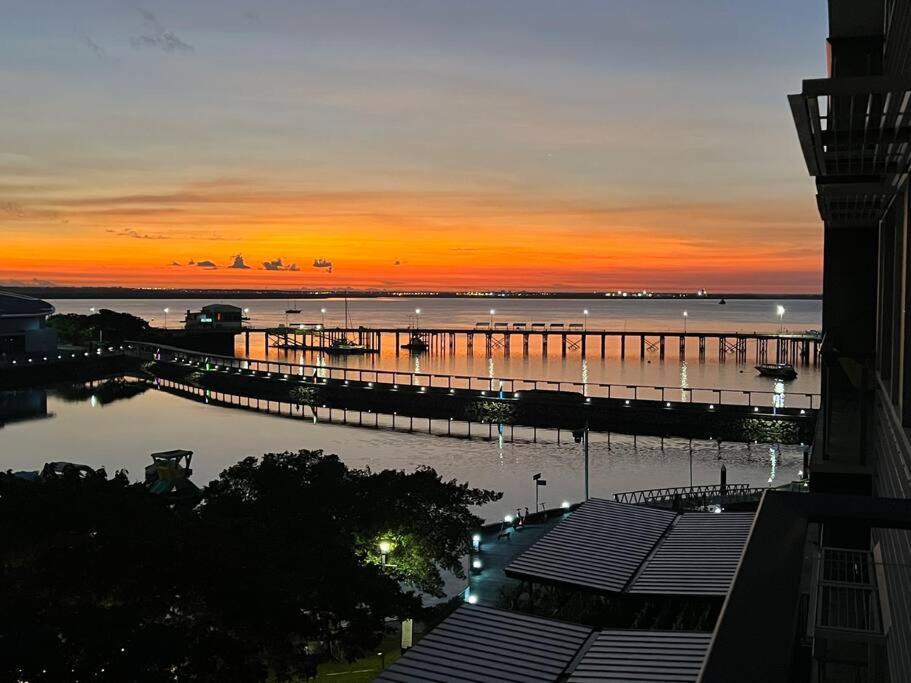 Luxury Waterfront 1bdr *
