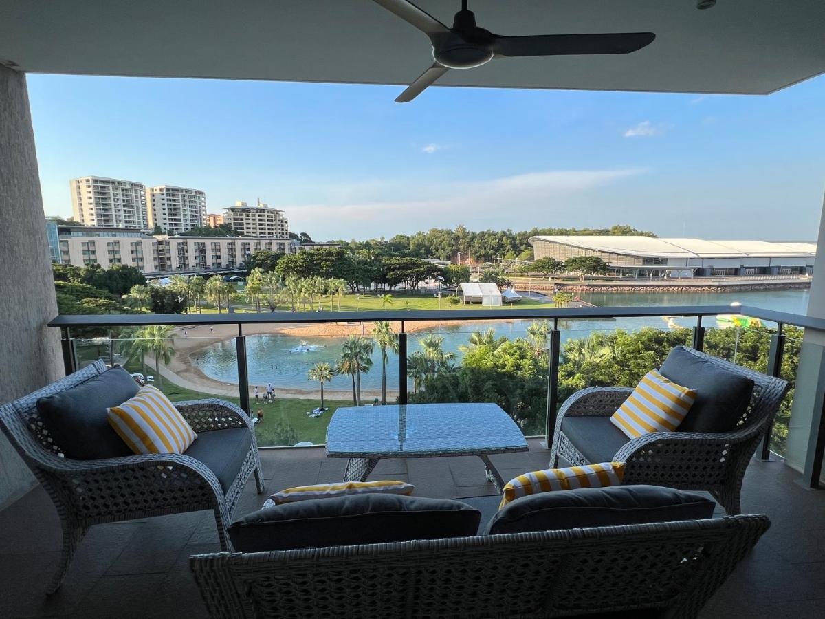 Luxury Waterfront 1bdr Darwin