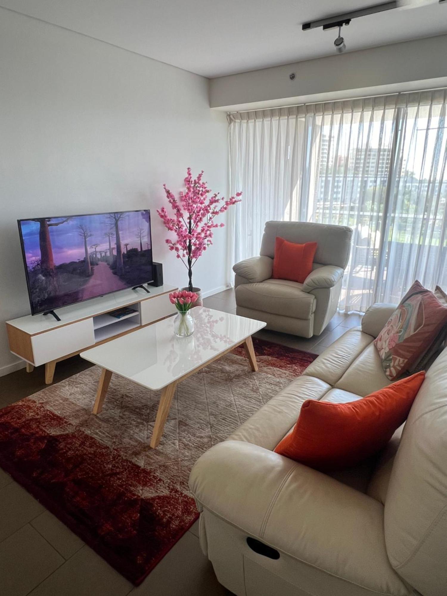 Luxury Waterfront 1bdr Darwin